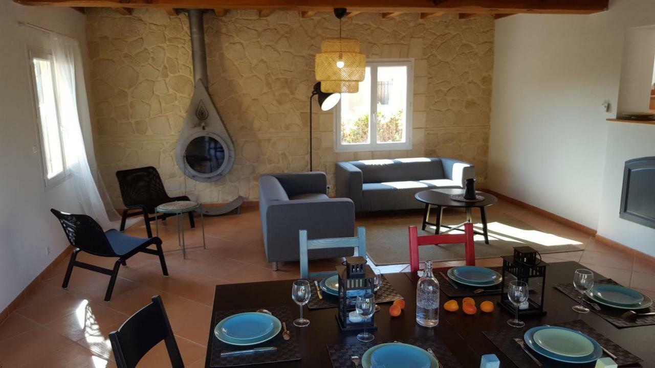 Maison Les Pins Aigues-Mortes Exterior foto